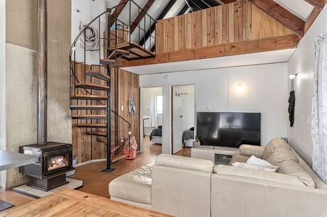 Photo of property in 52b Kirk Street, Otaki, 5512