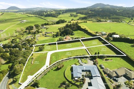 Photo of property in 114 Austin Road, Maunu, Whangarei, 0110