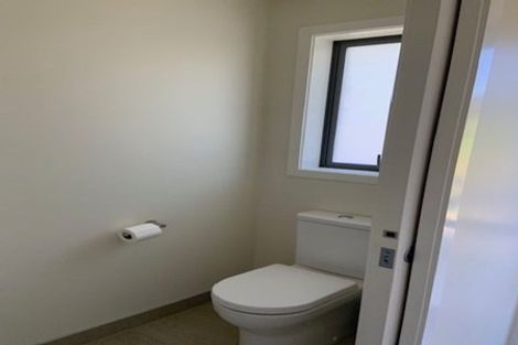 Photo of property in 51-53 Shaw Road, Oratia, Auckland, 0604