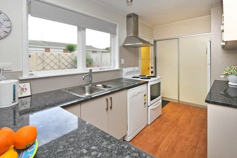 Photo of property in 2/97 Panama Road, Mount Wellington, Auckland, 1062