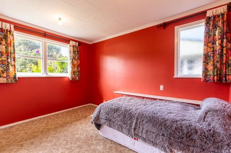 Photo of property in 82 Guy Street, Dannevirke, 4930