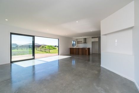 Photo of property in 16 Digby Place, Waipu, 0510