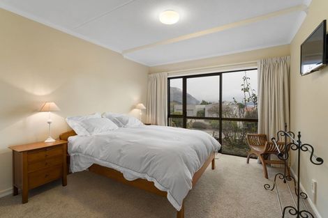 Photo of property in 3 Sycamore Place, Wanaka, 9305