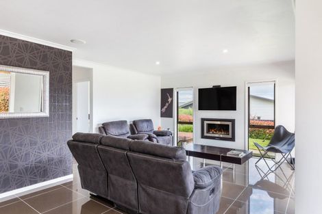 Photo of property in 13 Facilita Avenue, Wharewaka, Taupo, 3330