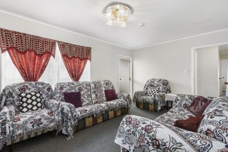 Photo of property in 1/157 Te Irirangi Drive, Flat Bush, Auckland, 2019