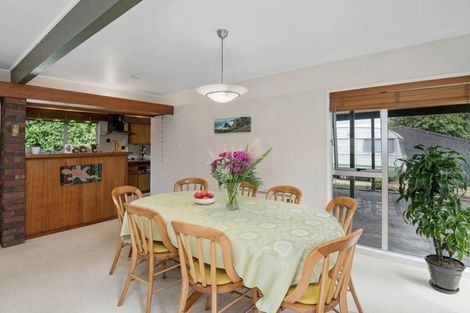 Photo of property in 5 Meanda Gardens, Sunnyhills, Auckland, 2010
