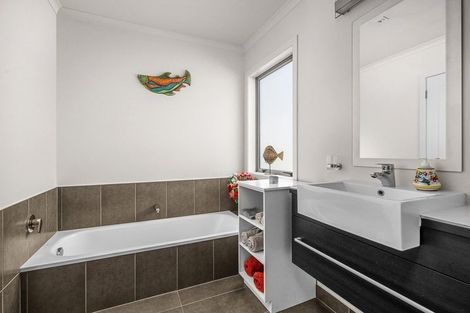 Photo of property in 21 Thyme Crescent, Alexandra, 9320