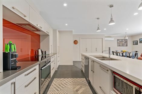 Photo of property in 18 Sunhaven Cove, Cromwell, 9310