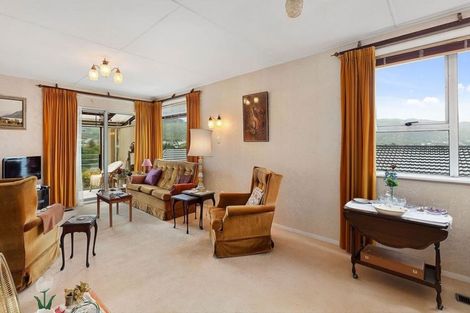 Photo of property in 74 Taylor Terrace, Tawa, Wellington, 5028