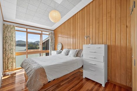 Photo of property in 393 Marine Drive, Charteris Bay, Governors Bay, 8971