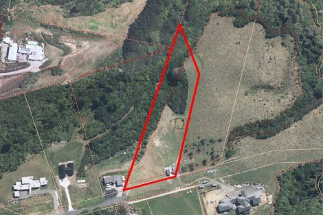 Photo of property in 68 Masons Road, East Tamaki Heights, Auckland, 2016