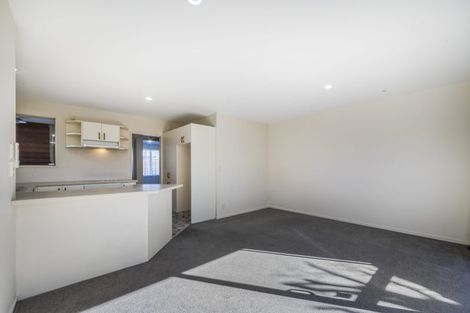 Photo of property in 17d Division Street, Riccarton, Christchurch, 8041
