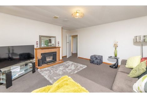 Photo of property in 8 Westcott Street, Dallington, Christchurch, 8061