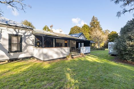 Photo of property in 832 Mako Mako Road, Pahiatua, 4983