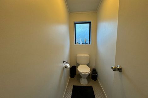 Photo of property in 7 Tavern Road, Silverdale, 0932