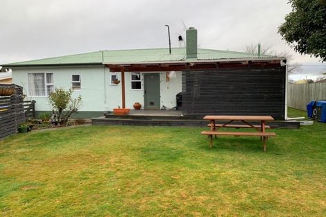 Photo of property in 20 Northland Street, Ranfurly, 9332