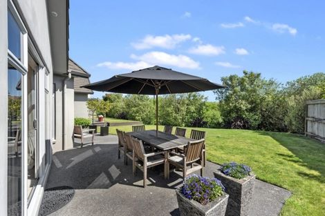 Photo of property in 5 The Peninsula, Huntington, Hamilton, 3210