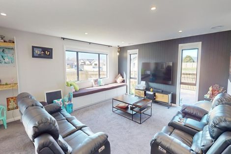Photo of property in 77 Freedom Drive, Kelvin Grove, Palmerston North, 4414