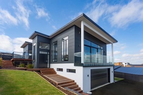 Photo of property in 18 Dove Grove, Westmorland, Christchurch, 8025