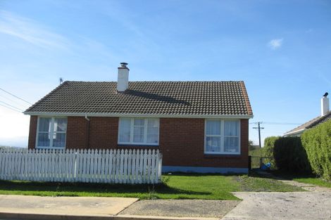 Photo of property in 1 Avondale Street, Corstorphine, Dunedin, 9018