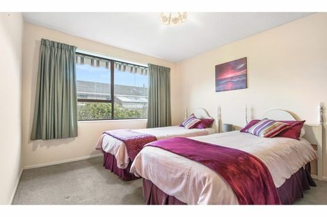 Photo of property in 1/40 Sarabande Avenue, Redwood, Christchurch, 8051