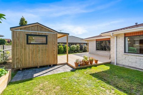 Photo of property in 72 Kapanui Road, Waikanae, 5036