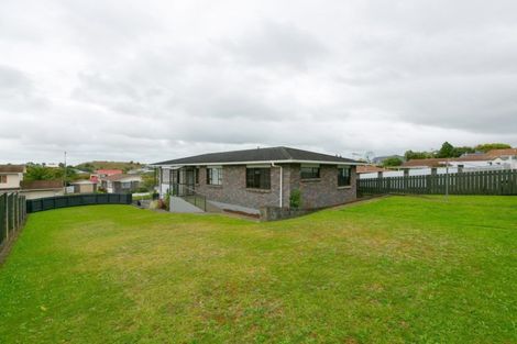 Photo of property in 6 Virginia Place, Whalers Gate, New Plymouth, 4310