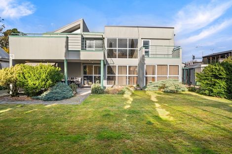 Photo of property in 103 Grahams Road, Burnside, Christchurch, 8053