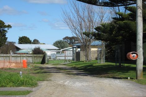 Photo of property in 11a Johnson Street, Bulls, 4818