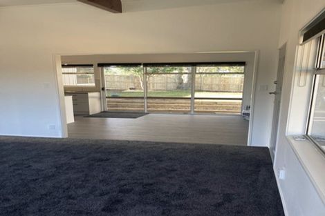 Photo of property in 52 Cascades Road, Pakuranga Heights, Auckland, 2010