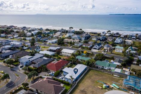 Photo of property in 17 Excelsa Place, Papamoa Beach, Papamoa, 3118