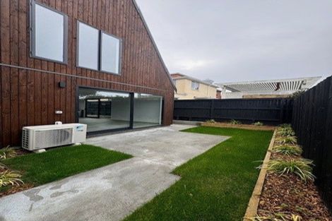 Photo of property in 17d Roxburgh Street, Sydenham, Christchurch, 8023