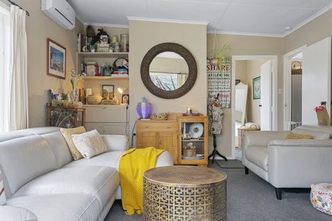 Photo of property in 43 Chesham Avenue, Waipahihi, Taupo, 3330