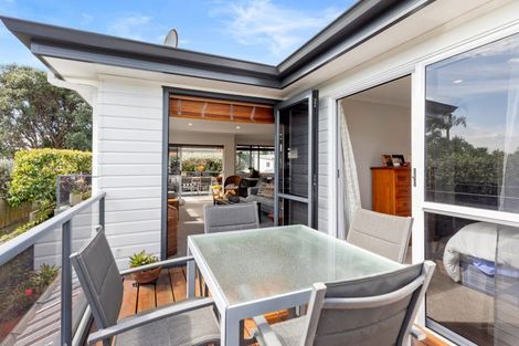 Photo of property in 141 Oceanview Road, Mount Maunganui, 3116