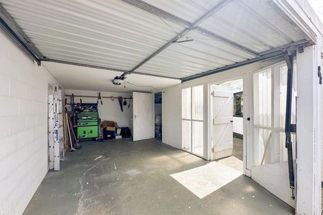Photo of property in 8a Church Place, Whanganui, 4500