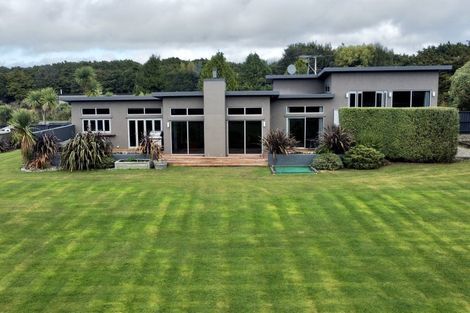 Photo of property in 32 Matua Road, Otatara, Invercargill, 9879