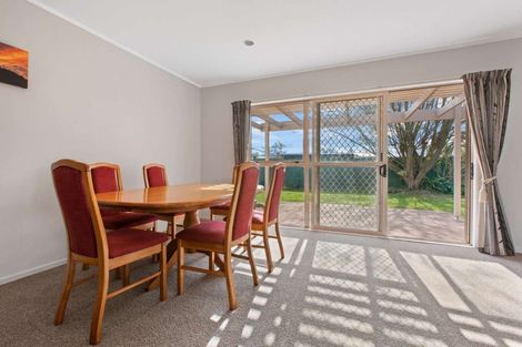 Photo of property in 5 Edgewater Grove, Whakatane, 3120
