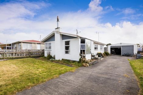 Photo of property in 4 Kahikatea Street, Inglewood, 4330