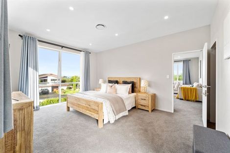 Photo of property in 7 Marlin Street, West Harbour, Auckland, 0618
