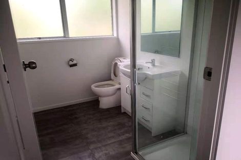 Photo of property in 31 Leo Street, Glen Eden, Auckland, 0602