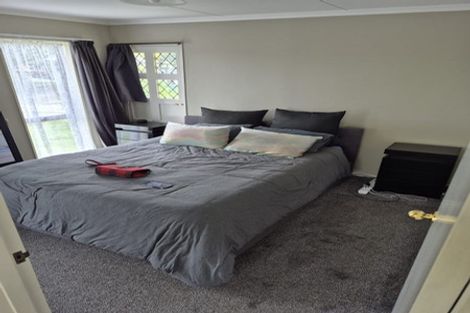 Photo of property in 17a Cecil Place, Cloverlea, Palmerston North, 4412