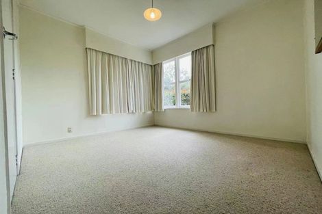 Photo of property in 6 Raines Avenue, Forrest Hill, Auckland, 0620