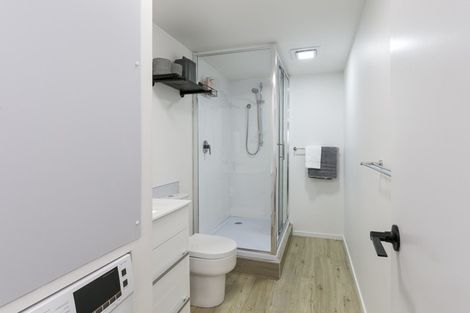 Photo of property in 1/32a Akaroa Drive, Maupuia, Wellington, 6022