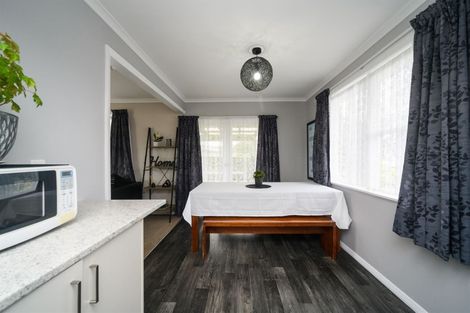 Photo of property in 6 Karamea Crescent, Kelvin Grove, Palmerston North, 4414