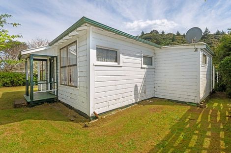 Photo of property in 7 Forster Street, Tolaga Bay, 4077