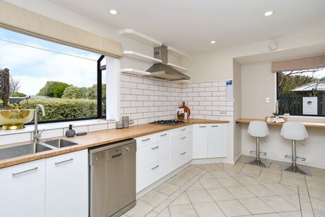 Photo of property in 61 Seddon Street, Rangiora, 7400