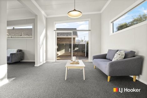 Photo of property in 64 Mckerrow Street, Shiel Hill, Dunedin, 9013