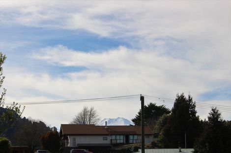 Photo of property in 3 Snowberry Lane, Ohakune, 4625