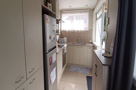 Photo of property in 2/9 Hamilton Road, Papatoetoe, Auckland, 2025