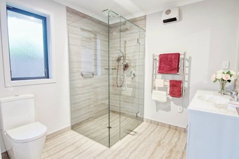 Photo of property in 41 Parata Street, Hokowhitu, Palmerston North, 4410